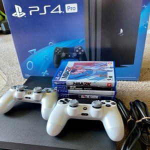 PlayStation 4 PRO 1TB